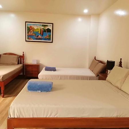 Tessie'S Home Stay Bed & Breakfast Puerto Princesa Exterior photo